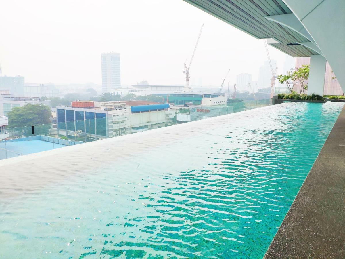 5-Star Apartment + Infinity Pool, 4 Pax, 1 Min To Jaya One Petaling Jaya Eksteriør billede